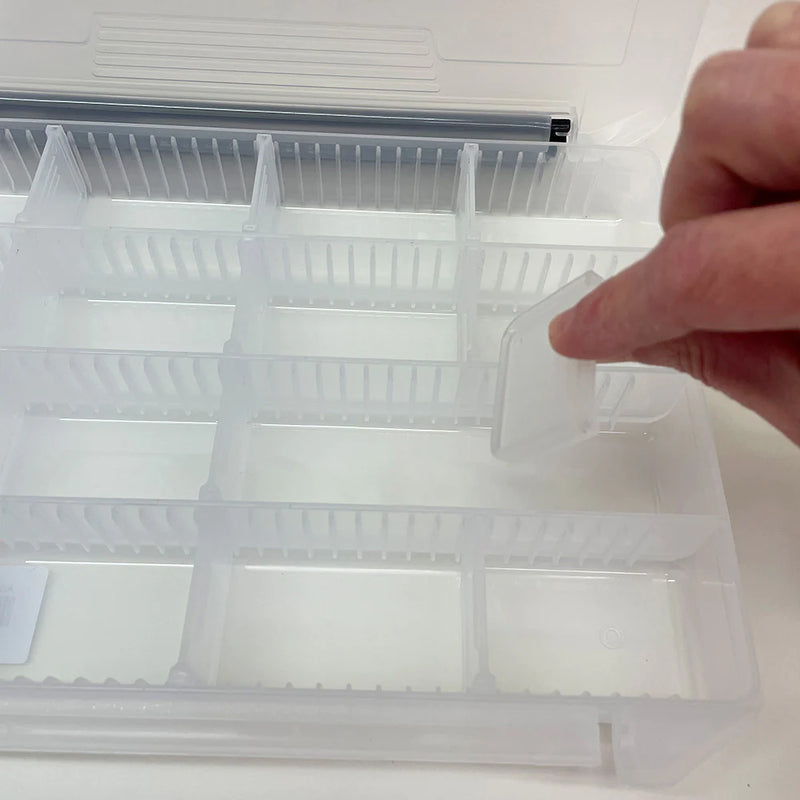Adjustable Compartment Fly Box