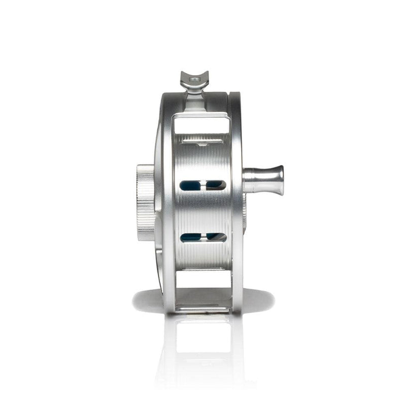 Iconic 7 Fly Reel